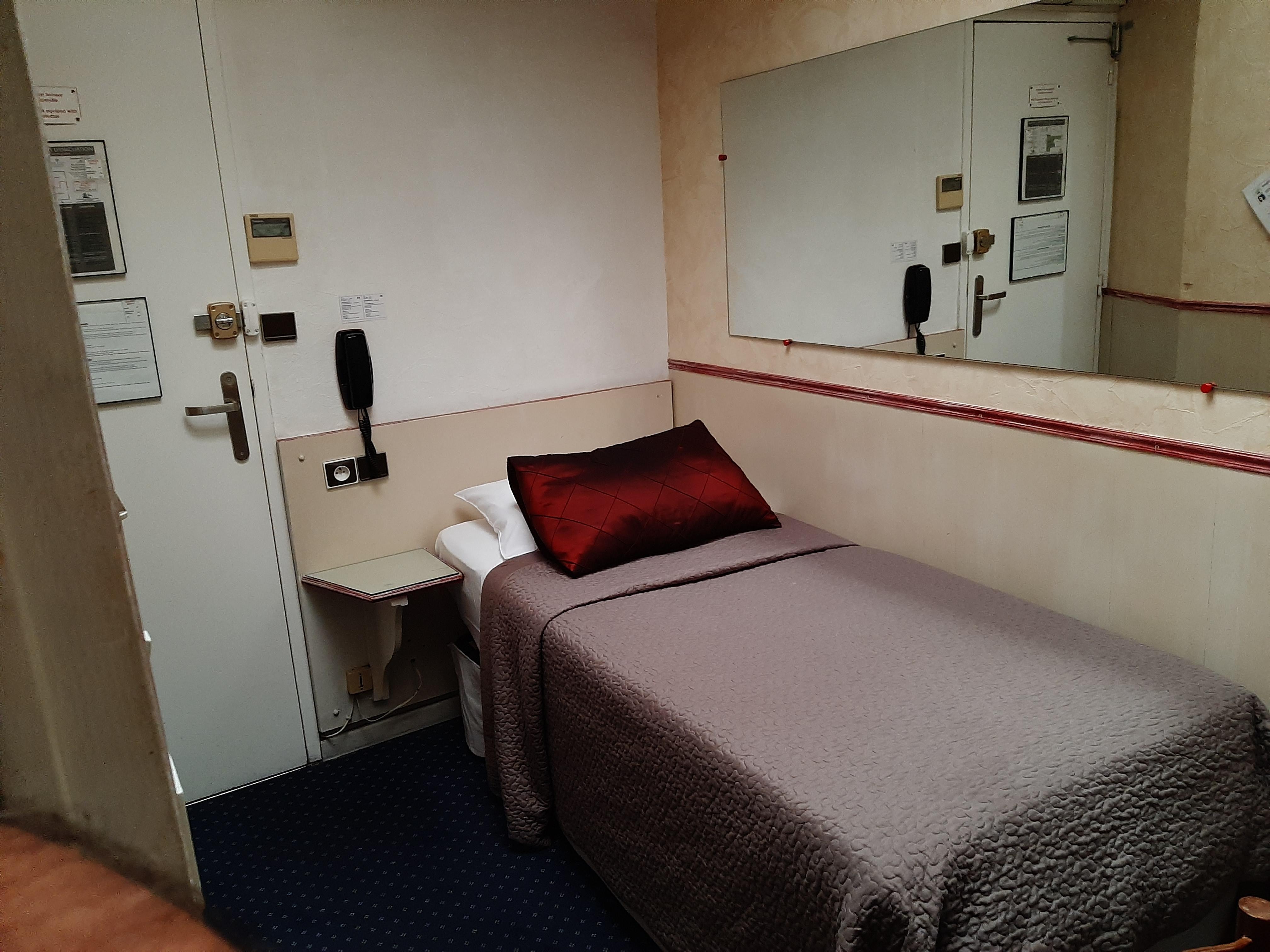 Hotel Mignon Авиньон Екстериор снимка