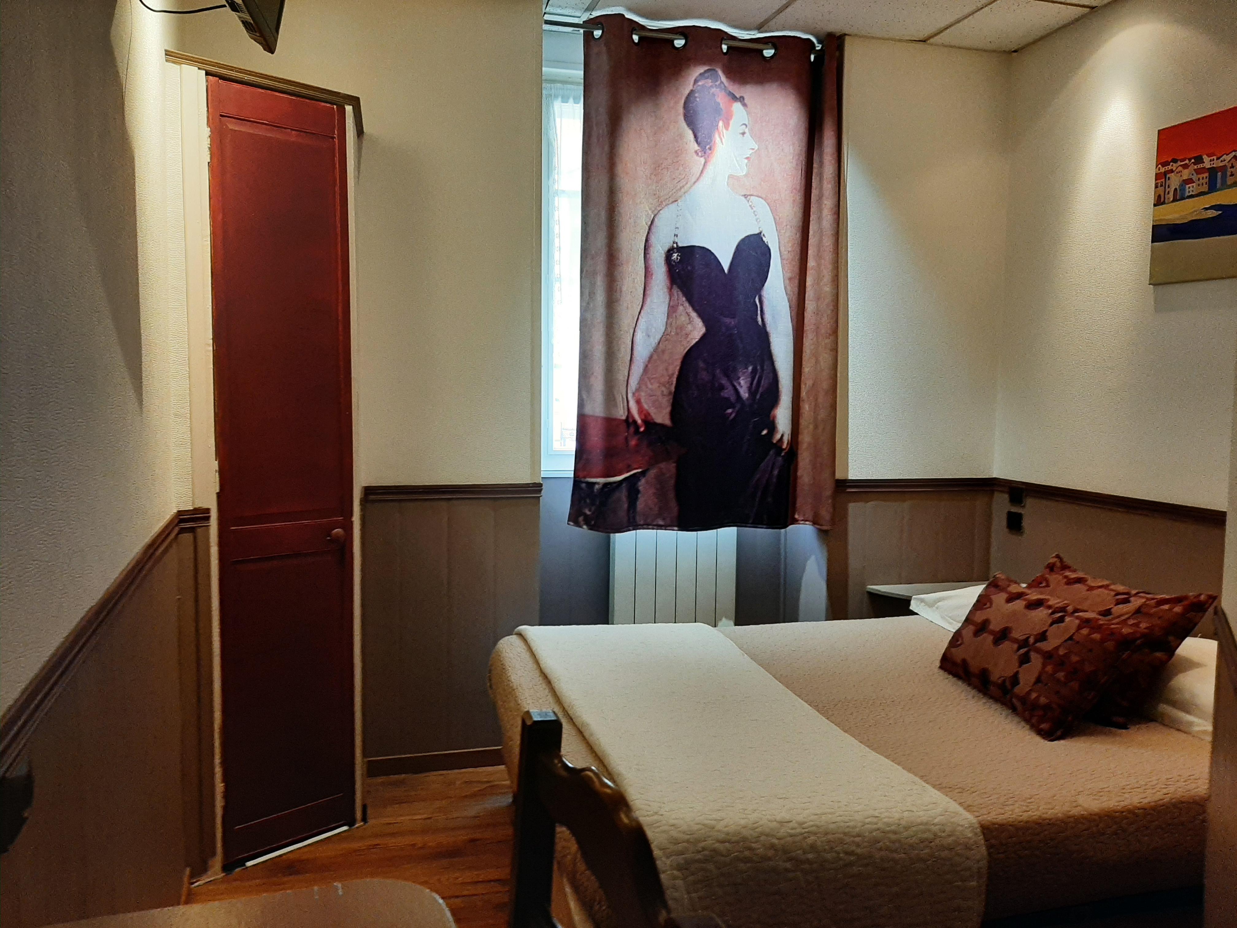 Hotel Mignon Авиньон Екстериор снимка