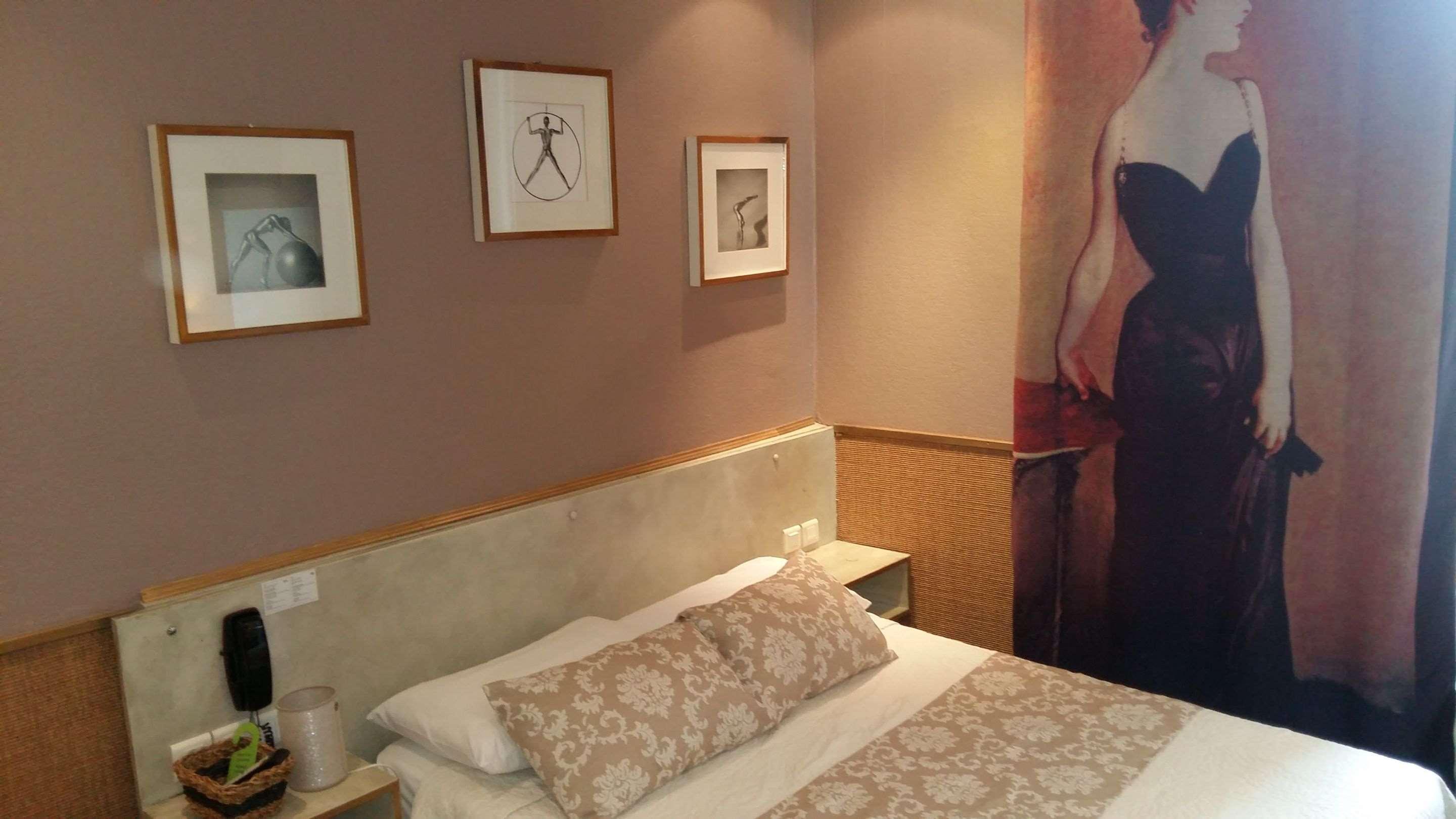 Hotel Mignon Авиньон Екстериор снимка