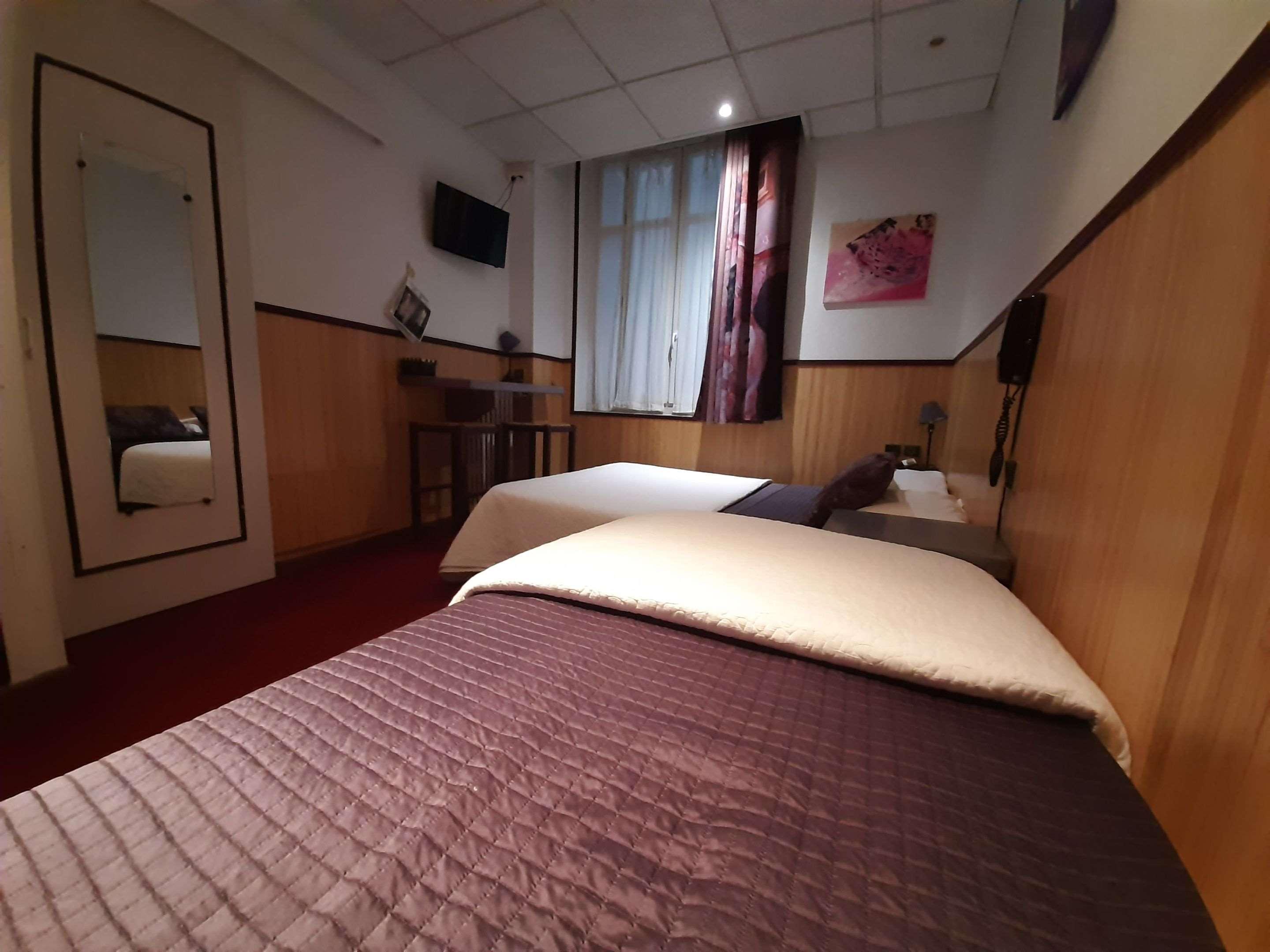 Hotel Mignon Авиньон Екстериор снимка