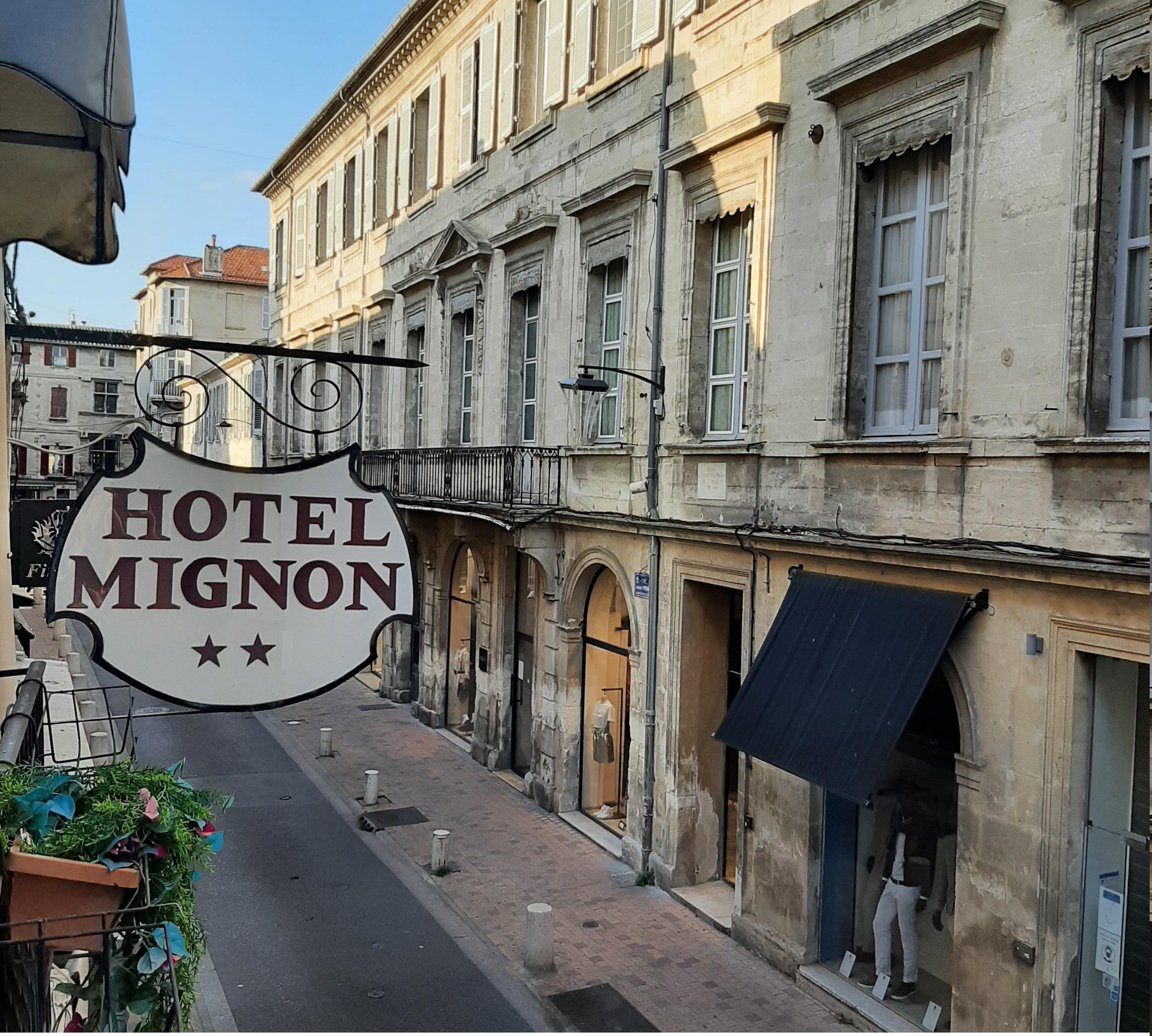 Hotel Mignon Авиньон Екстериор снимка