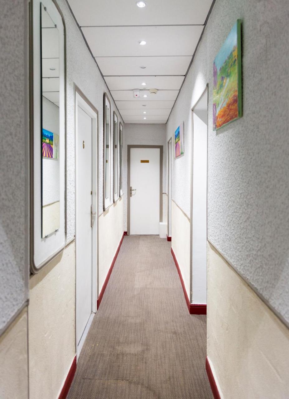 Hotel Mignon Авиньон Екстериор снимка